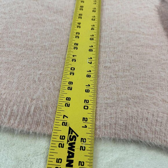 NWT RUE21 Soft Blush Pink Fuzzy V-Neck Balloon Sleeve Sweater – (2X) - Picture 10 of 14